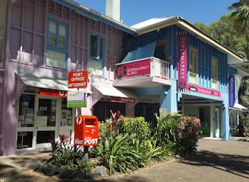 australia/great-barrier-reef/shop/palm-cove-shopping-village
