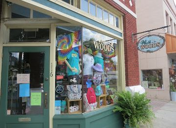 florida/mount-dora/shop/walk-in-the-woods