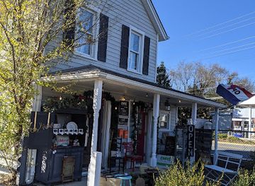 virginia/arlington/shop/the-urban-farmhouse