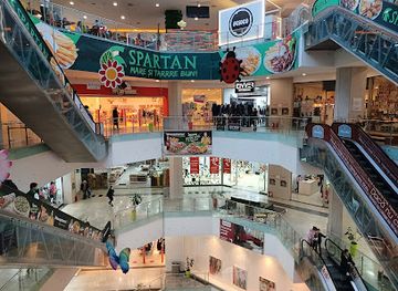 romania/botosani/shop/uvertura-mall