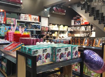 bhutan/phuentsholing/shop/dc-mart