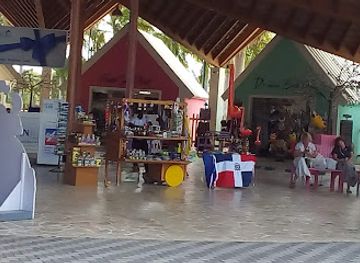 dominican-republic/san-juan-valley/shop/plaza-san-juan-shopping-center