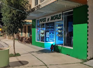 new-mexico/truth-or-consequences/shop/pipes-more