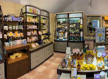 austria/salzburg/altstadt/shop/l-occitane-en-provence-salzburg-altstadt