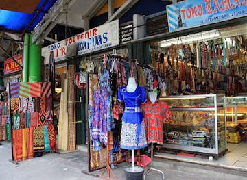 indonesia/west-kalimantan/shop/pontianak-souvenir-center