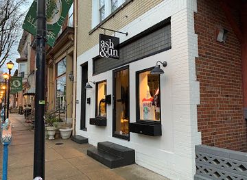 west-virginia/wheeling/shop/ash-tin-boutique
