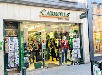ireland/dublin/grafton-street/shop/carrolls-irish-gifts