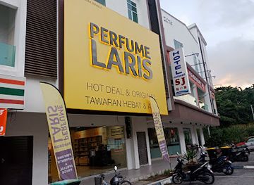 malaysia/pulau-pangkor/shop/perfume-laris