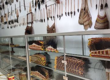 indonesia/south-papua/shop/souvenir-papua-oleh-oleh-sorong-raja-ampat