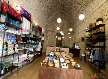 israel/jaffa/old-jaffa/shop/hilweh-market