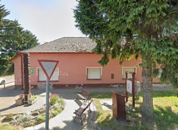 hungary/southern-transdanubia/shop/tobak-gabor-elelmiszerboltja