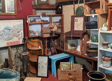 tennessee/ruby-falls/shop/cc-s-antiques