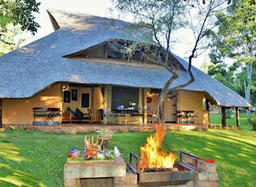 zimbabwe/zambezi-valley/shop/lokuthula-lodges