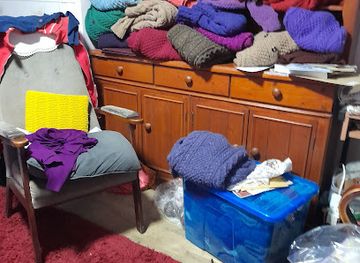 ireland/donegal-bay/shop/hand-knitted-sweaters