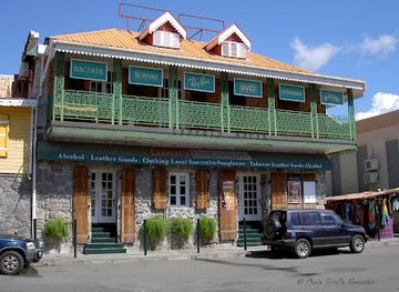 dominica/castle-bruce-beach/shop/duty-free-emporium