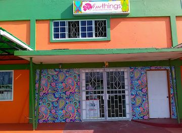 saint-vincent-and-the-grenadines/dark-view-falls/shop/fine-things-ltd