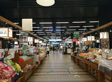 japan/echigo/shop/echigo-sake-museum-ponshukan-sake-sampling-service