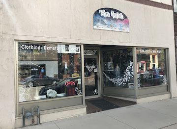 wisconsin/eau-claire/shop/the-hatch