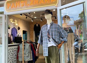vietnam/dalat/shop/shop-do-si-pansi-2hand-secondhand-vintage-retro-clothing