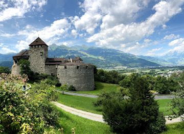liechtenstein/vaduz-nature-park/shop/vaduz-castle