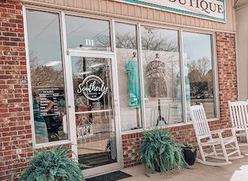 arkansas/crater-of-diamonds-state-park/shop/southerly-boutique