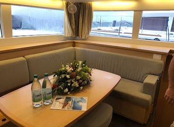 british-virgin-islands/salt-island/shop/stems-flower-boutique