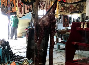 kenya/tsavo-national-park/shop/engwata-sala-gate