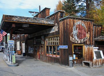 washington/the-methow-valley/shop/winthrop-store