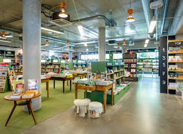 estonia/saaremaa/shop/kuressaare-rahva-raamat