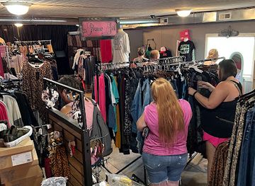 kansas/marais-des-cygnes/shop/glamour-girl-essentials