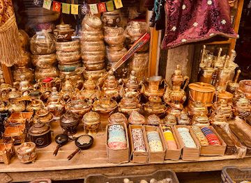 india/ladakh/shop/leh-market