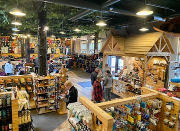 minnesota/duluth/shop/duluth-pack-store