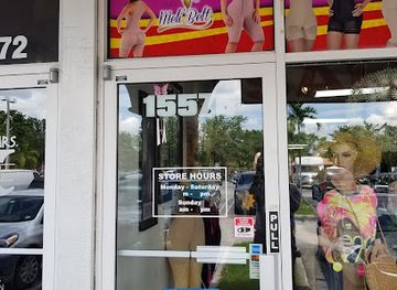 florida/everglades-national-park/shop/dania-s-fashion-boutique