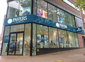 united-kingdom/norwich/shop/pavers-shoes