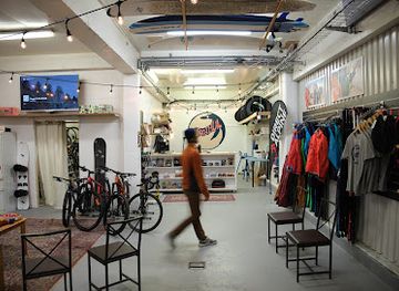 iceland/isafjordur/shop/the-fjord-hub