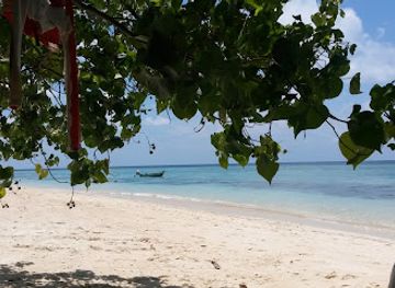 maldives/veligandu-island/shop/zameen-shop