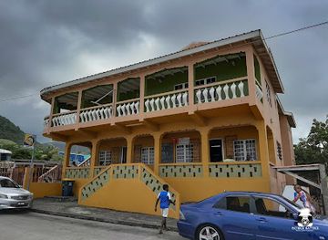 saint-kitts-and-nevis/black-rocks/shop/penny-s-supermarket