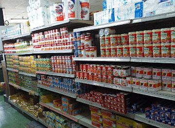 the-bahamas/cat-island/shop/palm-tree-supermarket