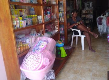 haiti/jacmel/shop/rosie-shop