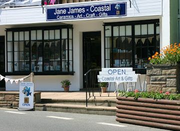 jersey/la-rocque-harbour/shop/jane-james-gorey