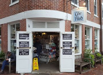 massachusetts/nantucket/shop/the-hub-of-nantucket