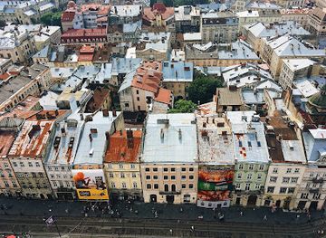 ukraine/lviv/stryiskyi-park/shop/market-square