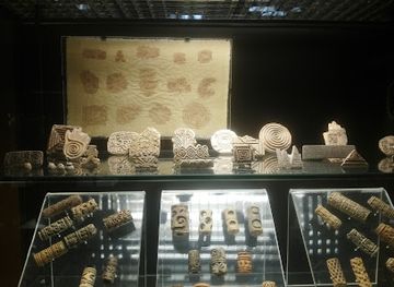 ecuador/andean-highlands/shop/olga-fisch-folklore-flagship-store