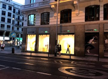 spain/madrid/gran-via/shop/lacoste