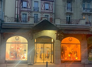 france/rouen/shop/a-l-ombre-des-marques-rouen