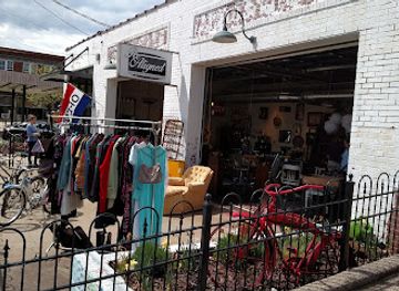 north-carolina/greensboro/downtown-greensboro/shop/realigned