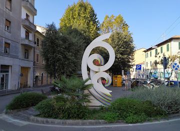 italy/marche/shop/mercato-comunale-piazza-d-armi