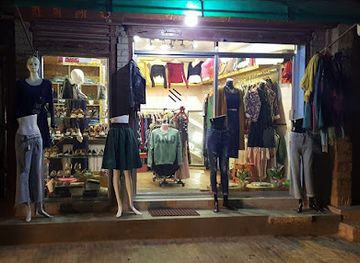 nepal/bhaktapur/shop/us-collection