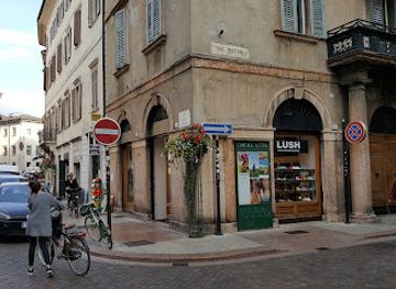 italy/trentino/shop/lush-cosmetics-trento