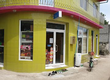 maldives/vaavu-atoll/shop/legno-shop
